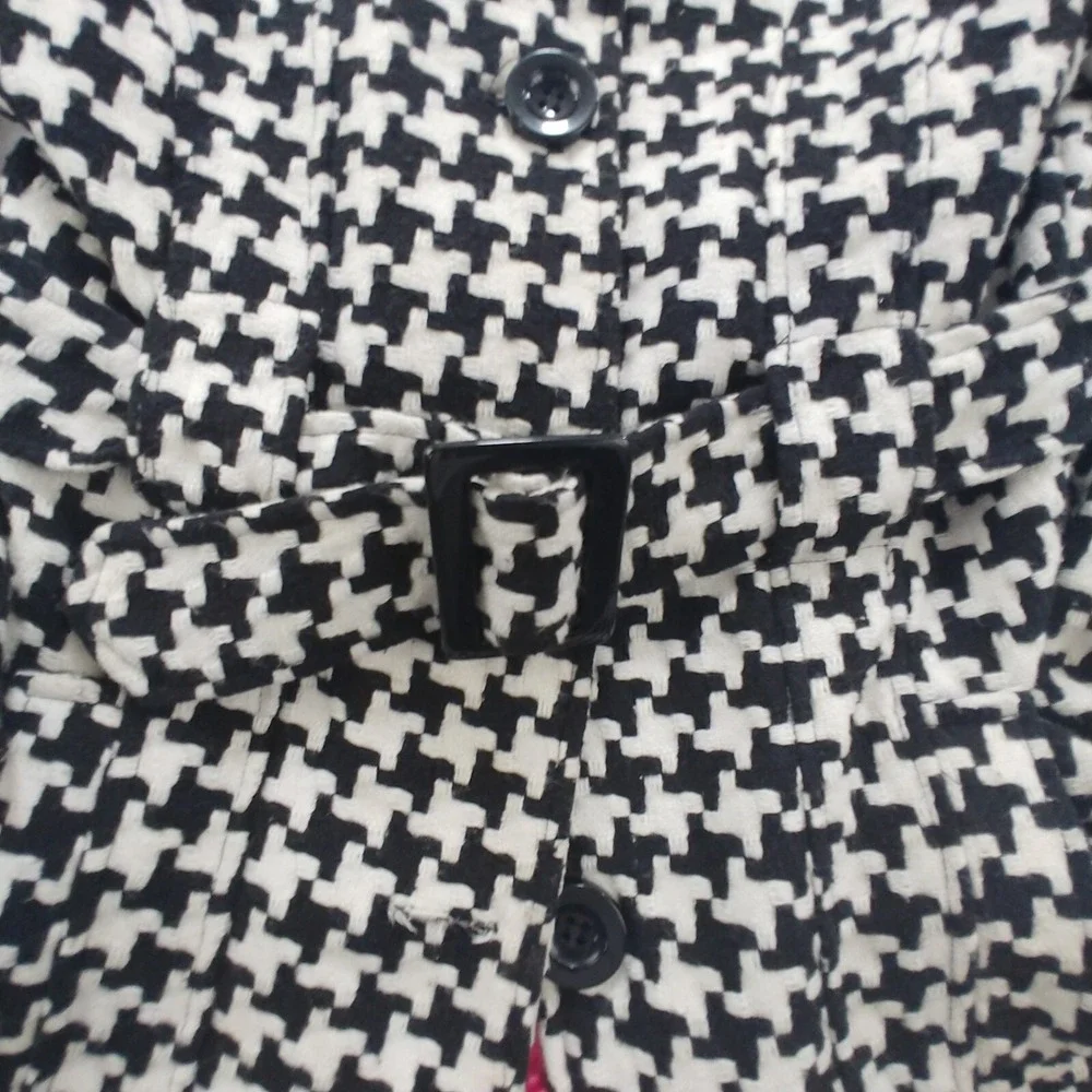 Jane Norman Women's Jacket White & Black Size Large Belted Lined Button‎